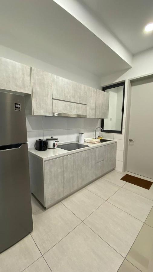 Mucihome Clio 3R2B, Putrajaya Condo Near To Ioi City Mall, Alamanda, Hospital Serdang, Wetland Studio Kru Dll- Non Smoking Home For Malaysian Only Екстериор снимка